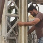 تنظيف ساحة عامة وحفر بئر للماء في منطقة وادي حجر بسبب انقطاع مياه الاساله